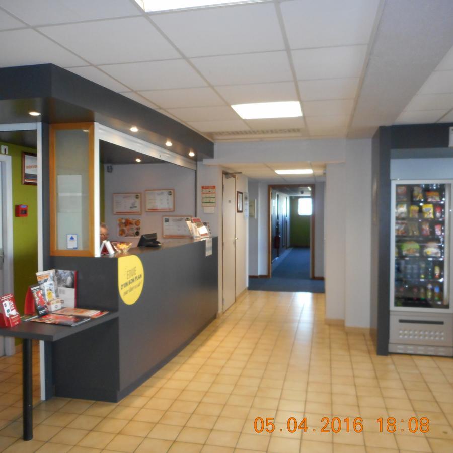 B&B Hotel Châtellerault Kültér fotó
