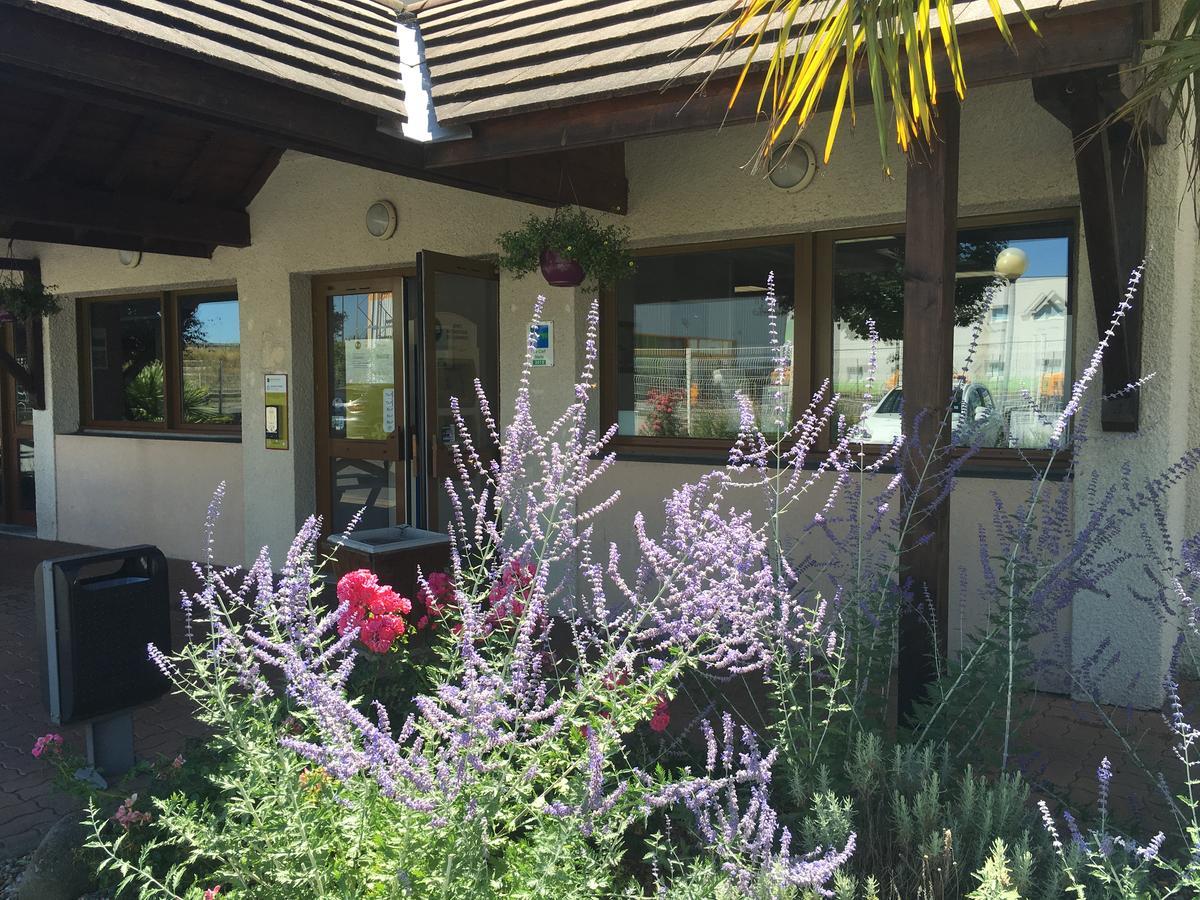 B&B Hotel Châtellerault Kültér fotó