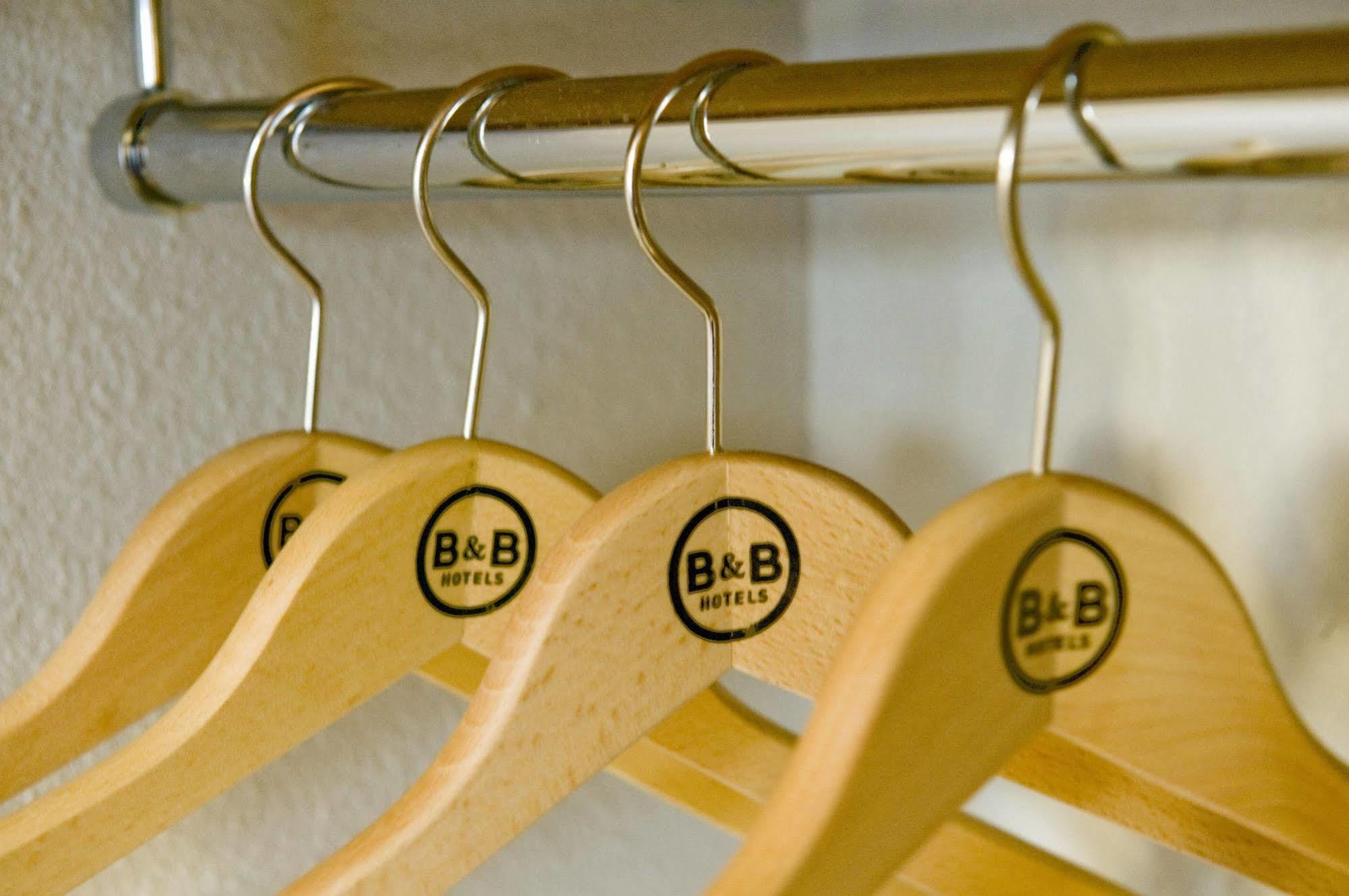 B&B Hotel Châtellerault Kültér fotó