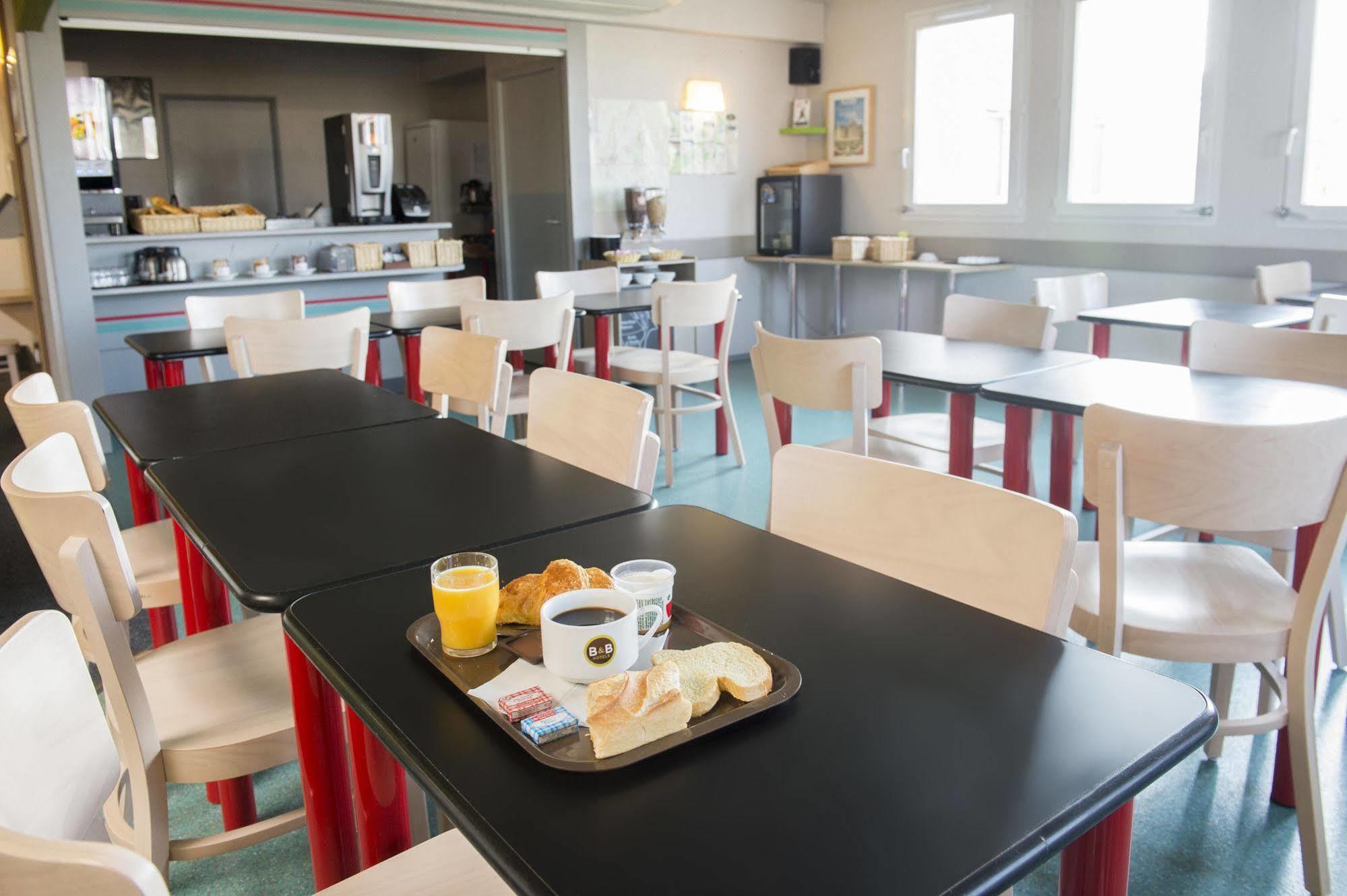 B&B Hotel Châtellerault Kültér fotó